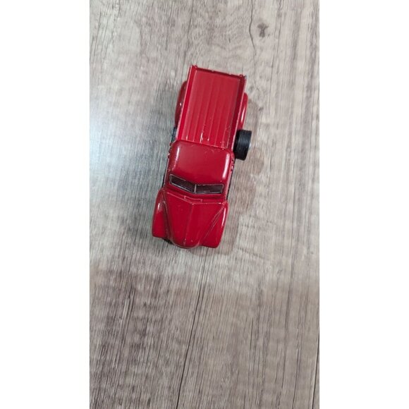 Maisto 1:26 Scale 1950 Chevrolet 3100 Pickup Diecast Truck Vehicle red - Picture 8 of 14